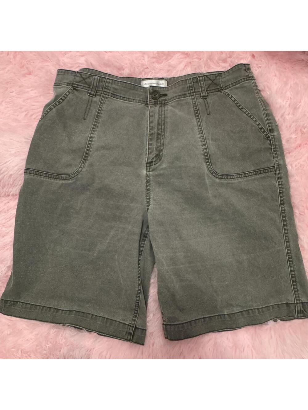 Christopher & Banks Classic Olive Green Casual Shorts Size 14